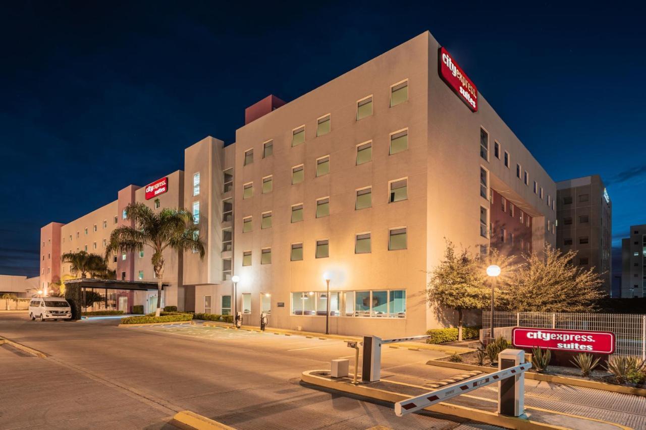 City Express Suites By Marriott Queretaro Exterior photo